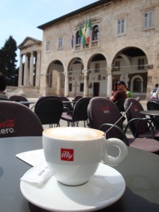 Kavica @ center Pula