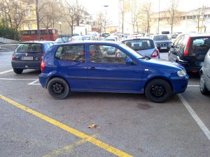 lahko bi bil narisan parking ;\\)